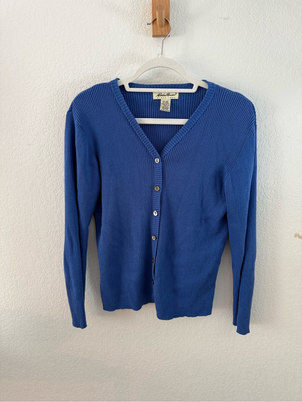 Eddie Bauer Royal Blue Ribbed V-Neck Button Cardigan